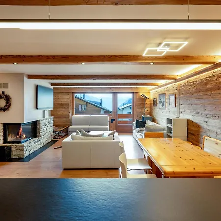 Volga 238 Apartman *